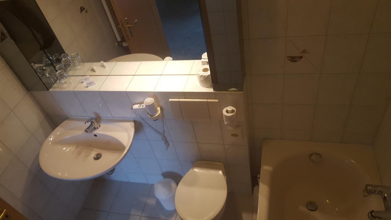 Hotel Ziegenkrug Schweriner Tor Pampow Εξωτερικό φωτογραφία